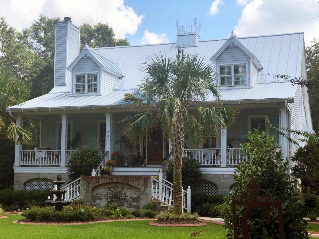 Caroline'S Bed And Breakfast Съмървил Екстериор снимка